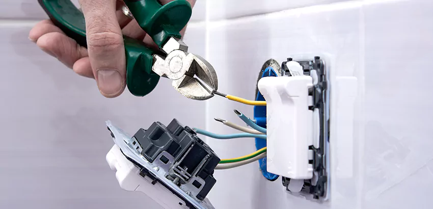 Outlet and Switch Repair Services in Pea Ridge