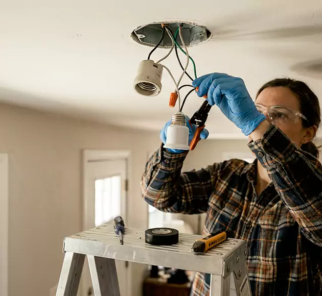 Professional Light Socket Replacement: Your Local Fixture Repair Team in Pea Ridge, AR